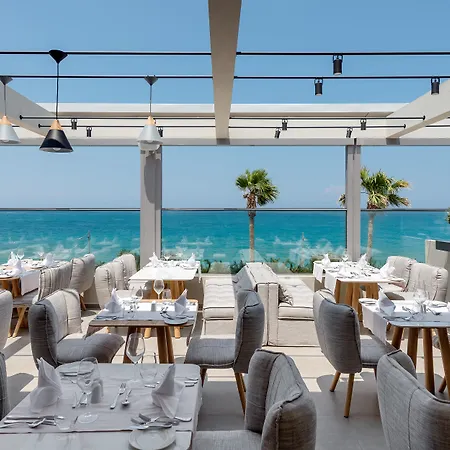 호텔 Ikones Seafront Luxury (adults Only) 5*