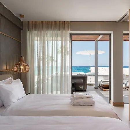 فندق Ikones Seafront Luxury (adults Only) 5*