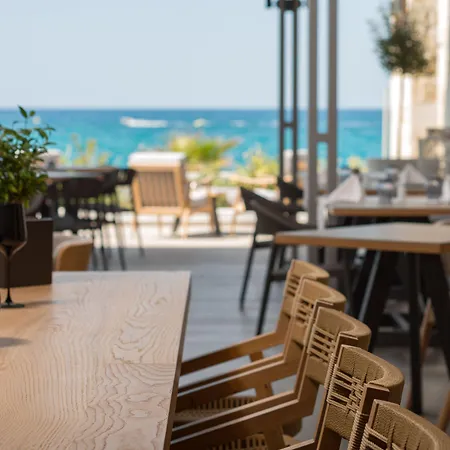 فندق Ikones Seafront Luxury (adults Only) 5*