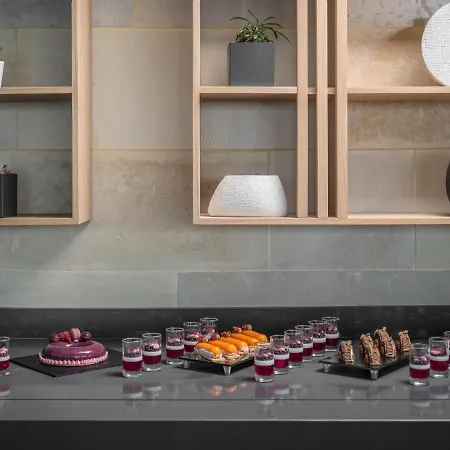 فندق Ikones Seafront Luxury (adults Only) 5*