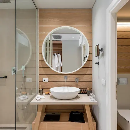 Ikones Seafront Luxury (adults Only) فندق