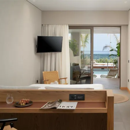 فندق Ikones Seafront Luxury (adults Only) 5*